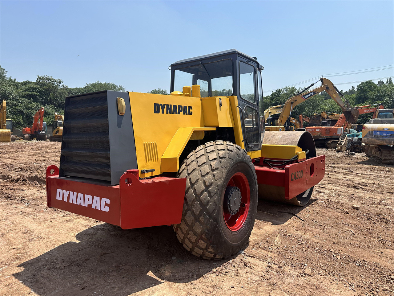 DYNAPAC CA30D - Walec: zdjęcie 5 DYNAPAC CA30D - Walec: zdjęcie 5