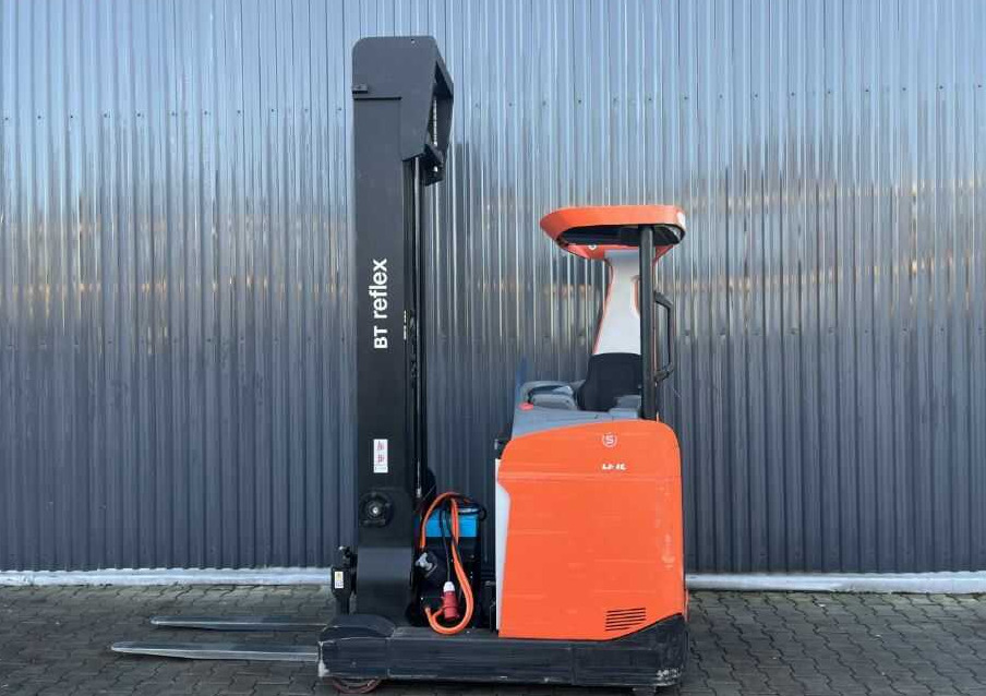BT RRE140H - Reach truck: zdjęcie 2 BT RRE140H - Reach truck: zdjęcie 2