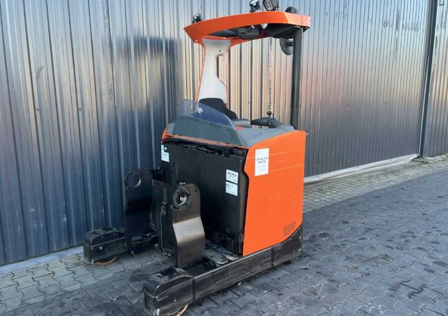 BT RRE140H - Reach truck: zdjęcie 1 BT RRE140H - Reach truck: zdjęcie 1