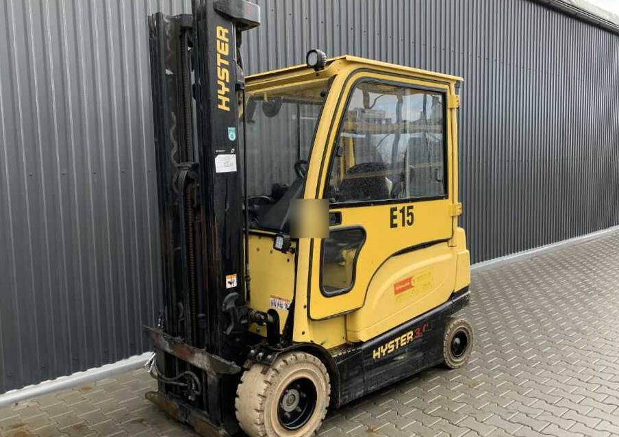 Hyster J3.0XN - Wózek widłowy elektryczny: zdjęcie 1 Hyster J3.0XN - Wózek widłowy elektryczny: zdjęcie 1
