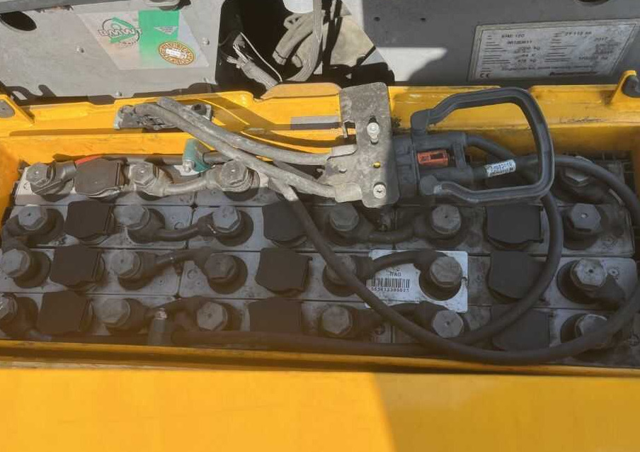 Jungheinrich ERE120 - Wózek paletowy: zdjęcie 5 Jungheinrich ERE120 - Wózek paletowy: zdjęcie 5