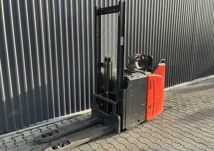 Linde D12SP - Wózek wys. podnoszenia: zdjęcie 1 Linde D12SP - Wózek wys. podnoszenia: zdjęcie 1