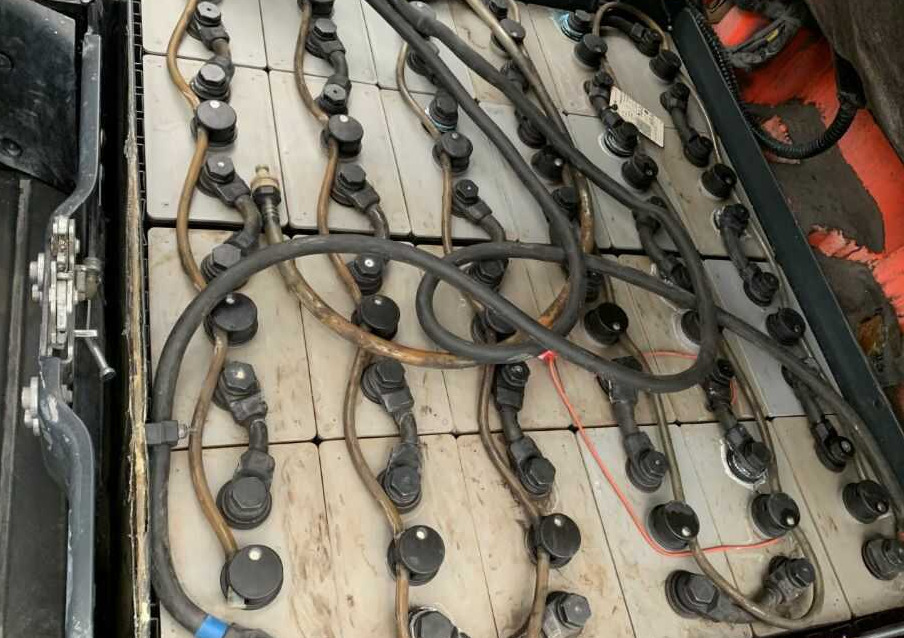 Wózek widłowy elektryczny Linde E20L-02: zdjęcie 9 Wózek widłowy elektryczny Linde E20L-02: zdjęcie 9