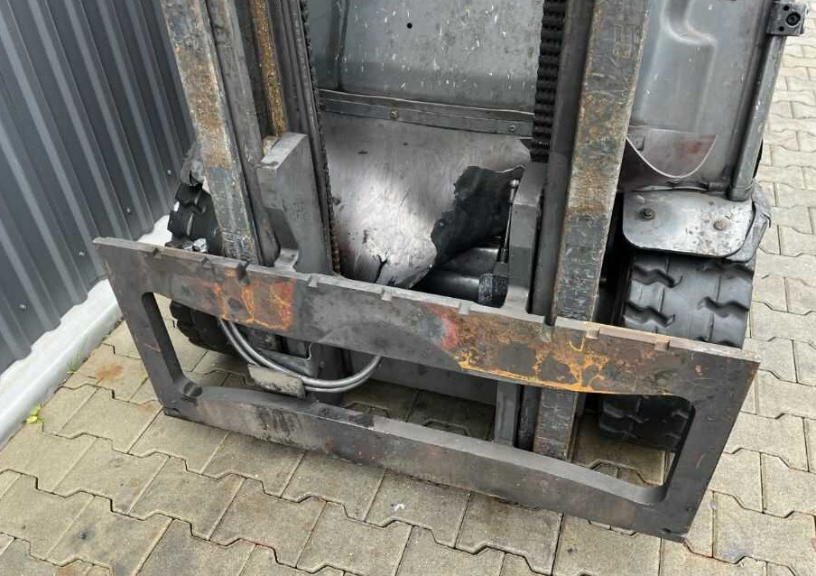 Linde E30H-01/600 - Wózek widłowy elektryczny: zdjęcie 1 Linde E30H-01/600 - Wózek widłowy elektryczny: zdjęcie 1