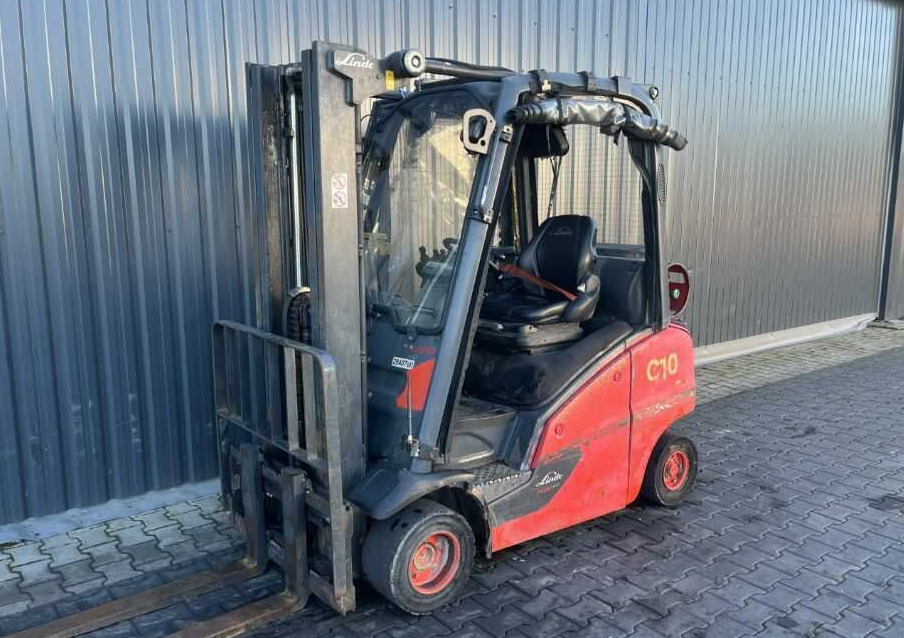 Linde H20T-01 - Wózek widłowy gazowy: zdjęcie 1 Linde H20T-01 - Wózek widłowy gazowy: zdjęcie 1