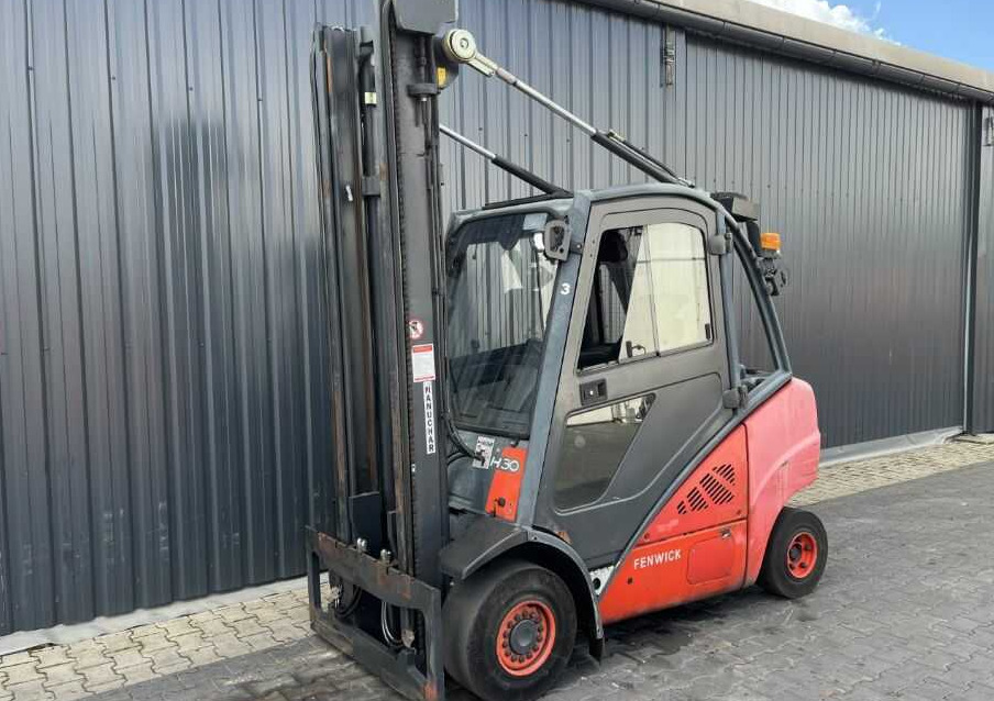 Linde H30D-01 - Wózek widłowy diesel: zdjęcie 1 Linde H30D-01 - Wózek widłowy diesel: zdjęcie 1