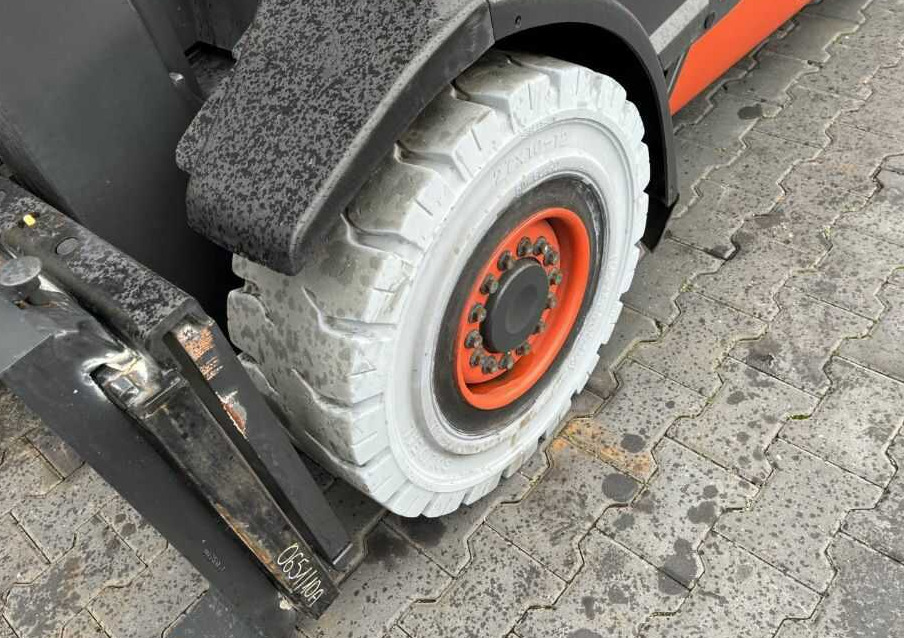 Linde H30T-02 - Wózek widłowy gazowy: zdjęcie 5 Linde H30T-02 - Wózek widłowy gazowy: zdjęcie 5