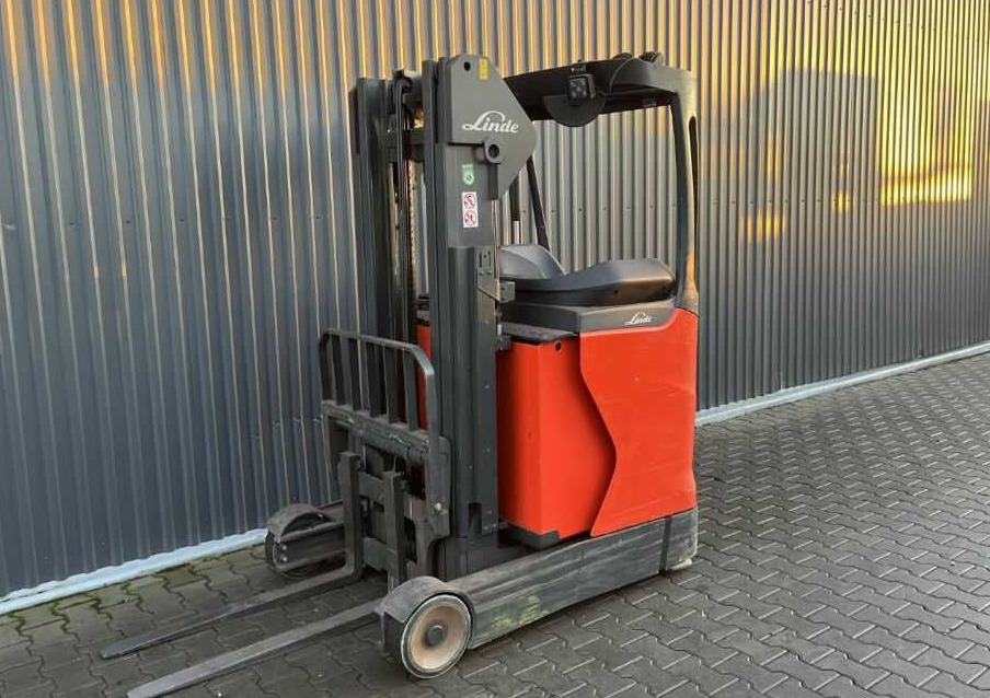 Linde R10N - Reach truck: zdjęcie 1 Linde R10N - Reach truck: zdjęcie 1