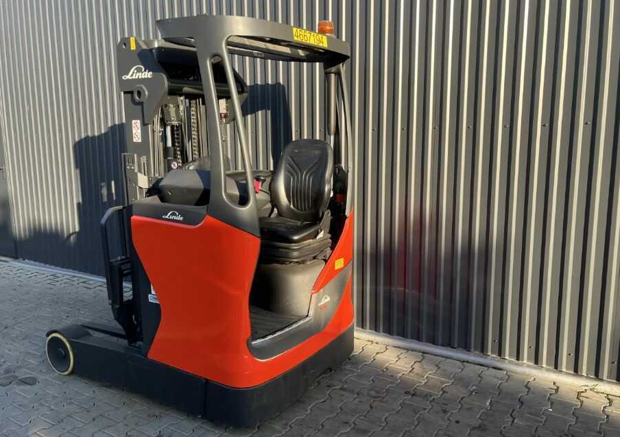 Linde R14-01 - Reach truck: zdjęcie 3 Linde R14-01 - Reach truck: zdjęcie 3