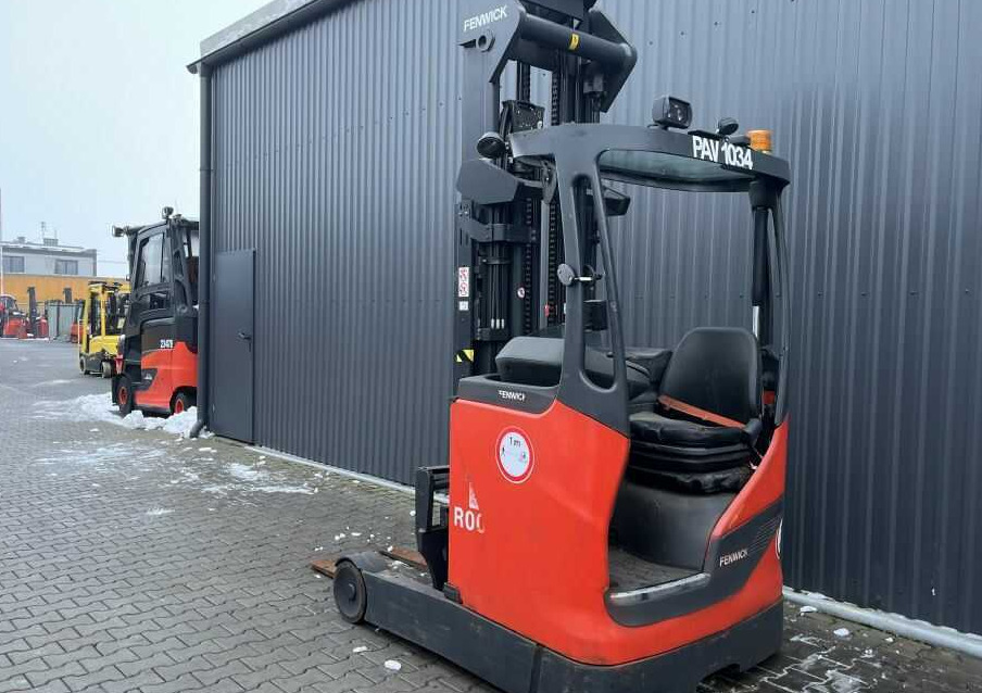 Linde R14-01 - Reach truck: zdjęcie 3 Linde R14-01 - Reach truck: zdjęcie 3