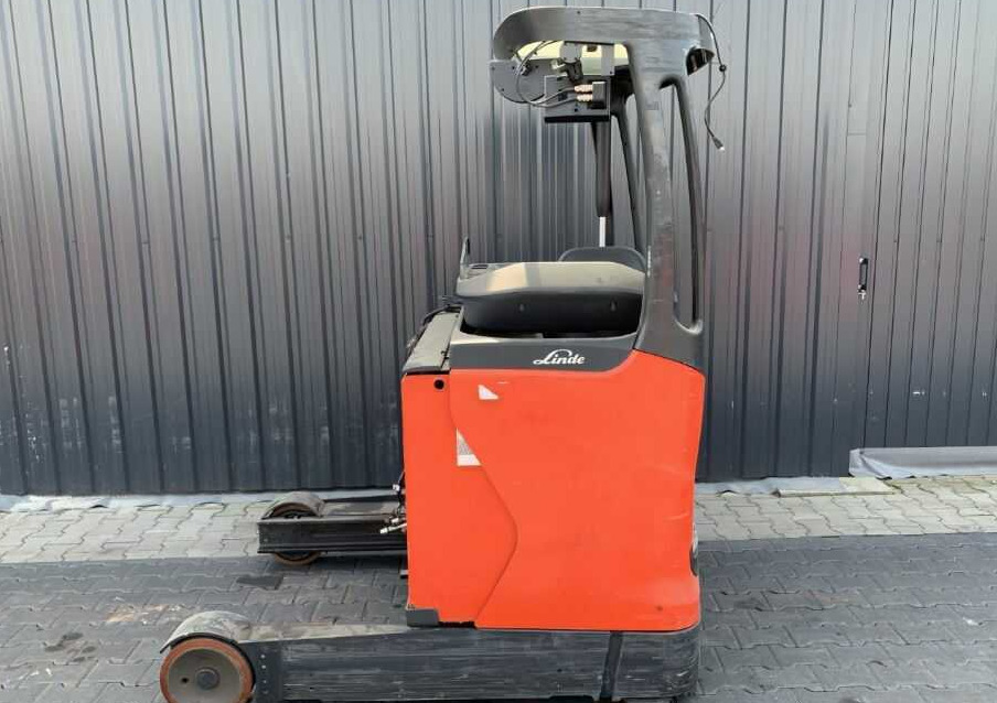 Linde R14-01 - Reach truck: zdjęcie 2 Linde R14-01 - Reach truck: zdjęcie 2