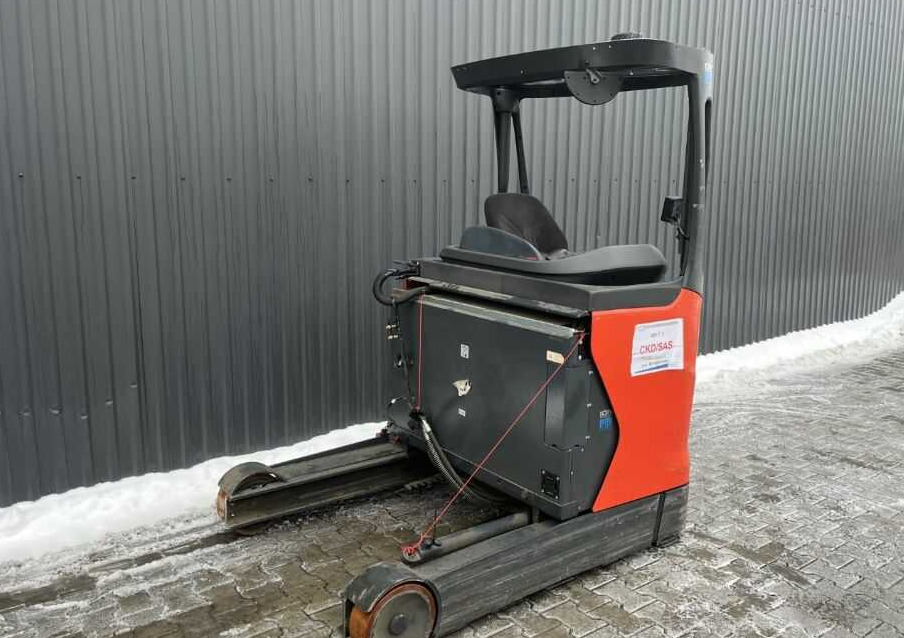 Linde R16HD-01 - Reach truck: zdjęcie 1 Linde R16HD-01 - Reach truck: zdjęcie 1