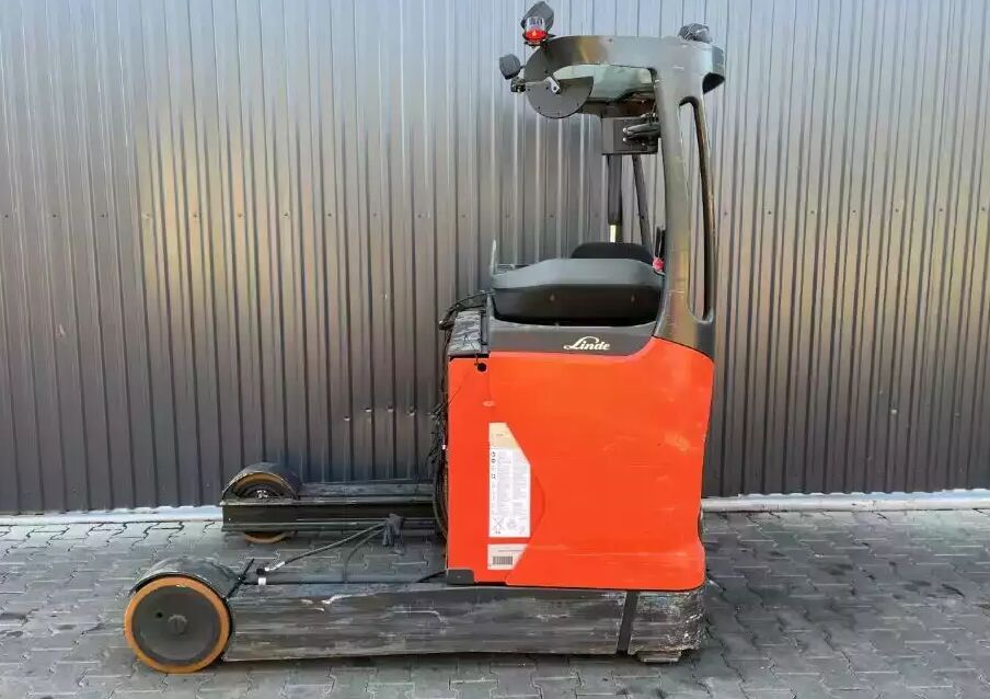 Linde R20HD-01 - Reach truck: zdjęcie 2 Linde R20HD-01 - Reach truck: zdjęcie 2