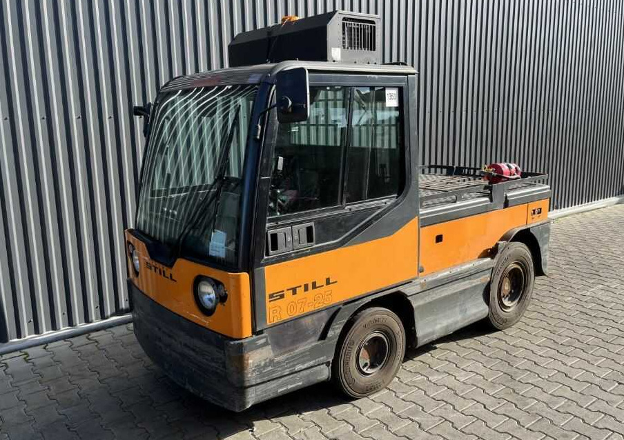 Still R07-25 - Ciągnik akumulatorowy: zdjęcie 1 Still R07-25 - Ciągnik akumulatorowy: zdjęcie 1