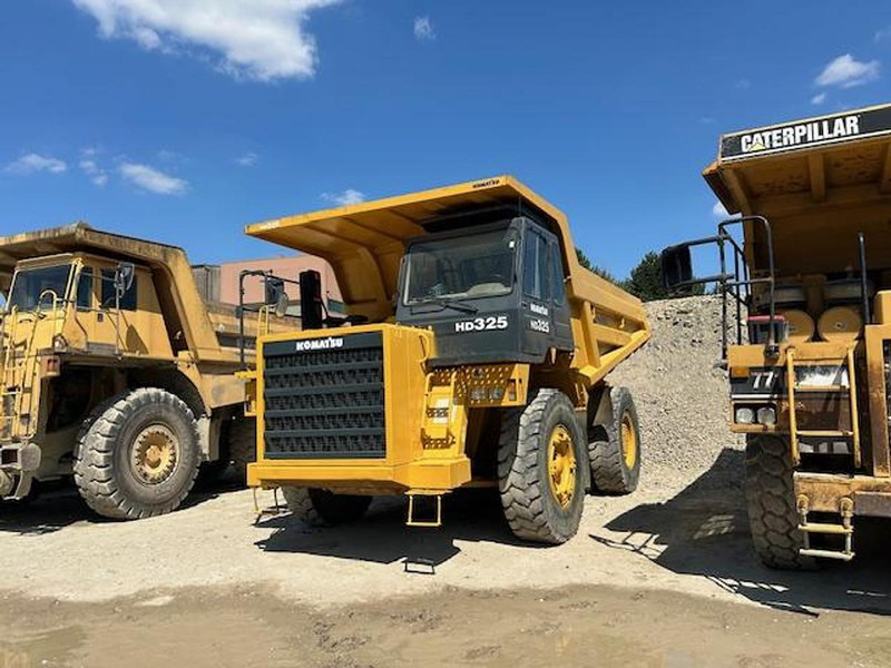 Komatsu HD325-6KE - Wozidło: zdjęcie 2 Komatsu HD325-6KE - Wozidło: zdjęcie 2