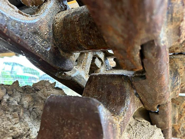 Liebherr R954CHD Li - Gąsienicа: zdjęcie 5 Liebherr R954CHD Li - Gąsienicа: zdjęcie 5