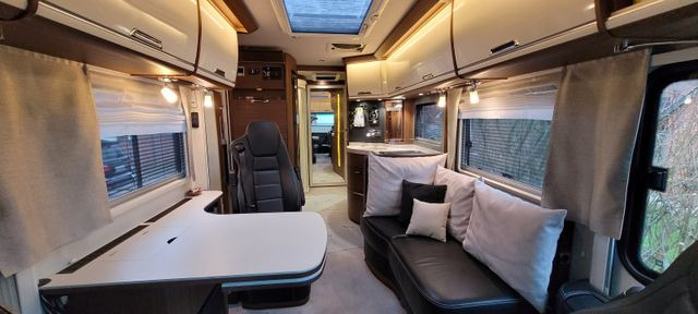 Niesmann + Bischoff Flair 880 BE - Kamper integra: zdjęcie 3 Niesmann + Bischoff Flair 880 BE - Kamper integra: zdjęcie 3