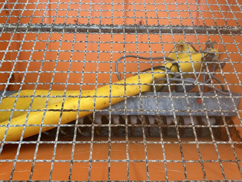 Onbekend - Rozsiewacz piasku i soli: zdjęcie 5 Onbekend - Rozsiewacz piasku i soli: zdjęcie 5