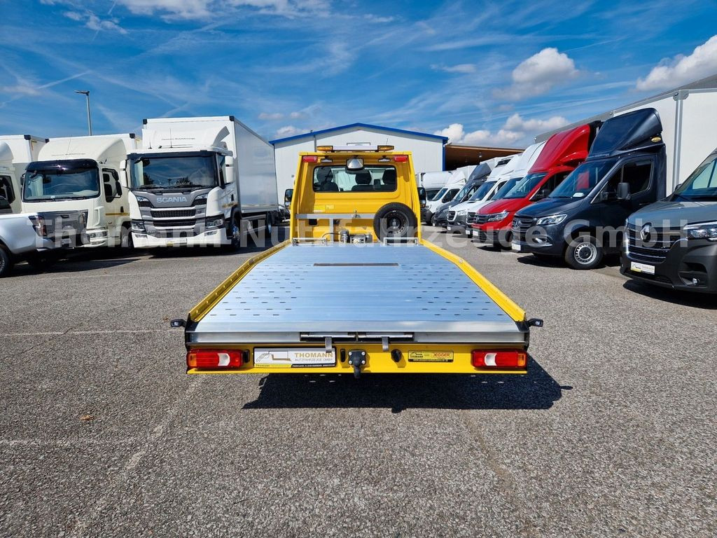 Iveco Daily 35S18 Autotransporter Aut. Luftfed. NAVI Iveco Daily 35S18 Autotransporter Aut. Luftfed. NAVI - Autolaweta: zdjęcie 5 Iveco Daily 35S18 Autotransporter Aut. Luftfed. NAVI Iveco Daily 35S18 Autotransporter Aut. Luftfed. NAVI - Autolaweta: zdjęcie 5