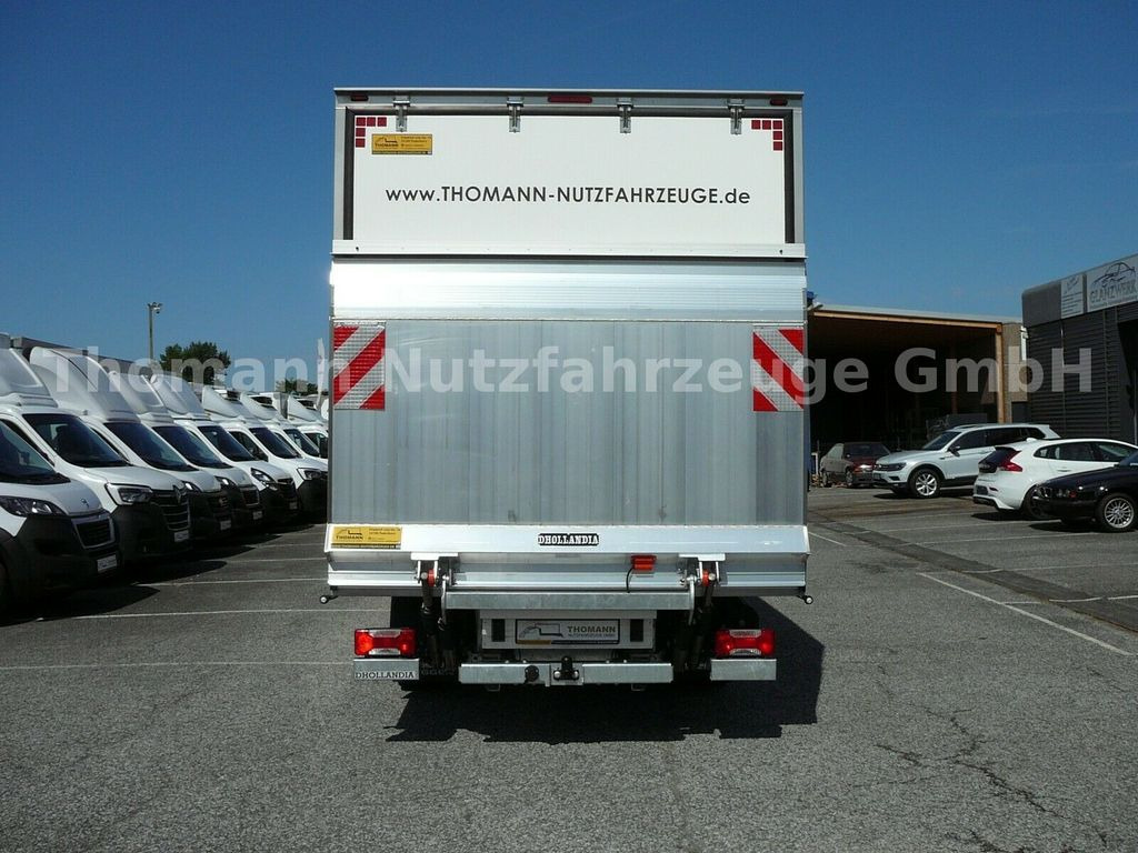 Zdjęcie wnętrza 1: Nowy Dostawczy kontener Iveco Daily 70C18H Koffer LBW Klimaaut. Iveco Daily 70C18H Koffer LBW Klimaaut. Zdjęcie wnętrza 1: Nowy Dostawczy kontener Iveco Daily 70C18H Koffer LBW Klimaaut. Iveco Daily 70C18H Koffer LBW Klimaaut.