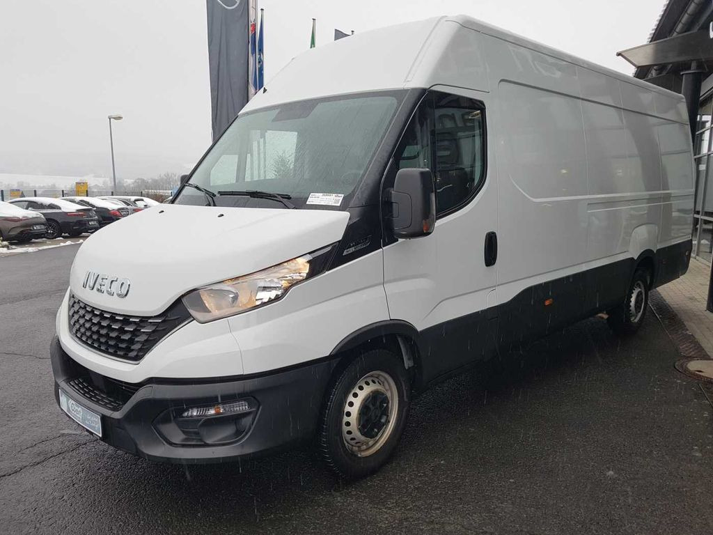 Iveco Daily 35 S16 A8 V *Klima*Automatik*L4.100mm* Iveco Daily 35 S16 A8 V *Klima*Automatik*L4.100mm* - Furgon: zdjęcie 3 Iveco Daily 35 S16 A8 V *Klima*Automatik*L4.100mm* Iveco Daily 35 S16 A8 V *Klima*Automatik*L4.100mm* - Furgon: zdjęcie 3