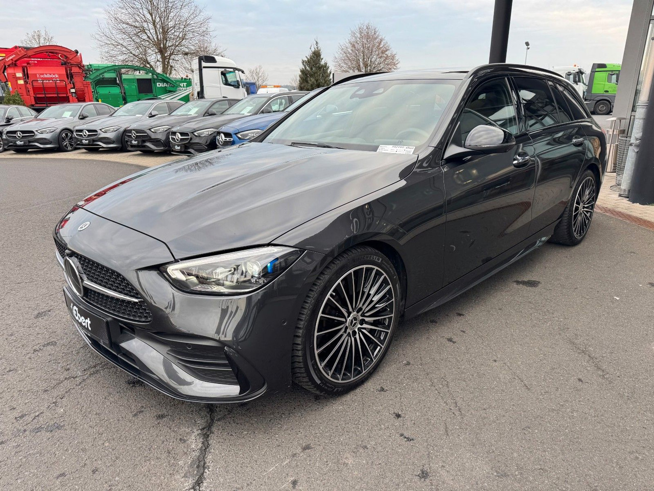 Mercedes-Benz C 220d T AMG Digital+AHK+Pano+Memory+360°+SKLIMA - Kombi: zdjęcie 2 Mercedes-Benz C 220d T AMG Digital+AHK+Pano+Memory+360°+SKLIMA - Kombi: zdjęcie 2