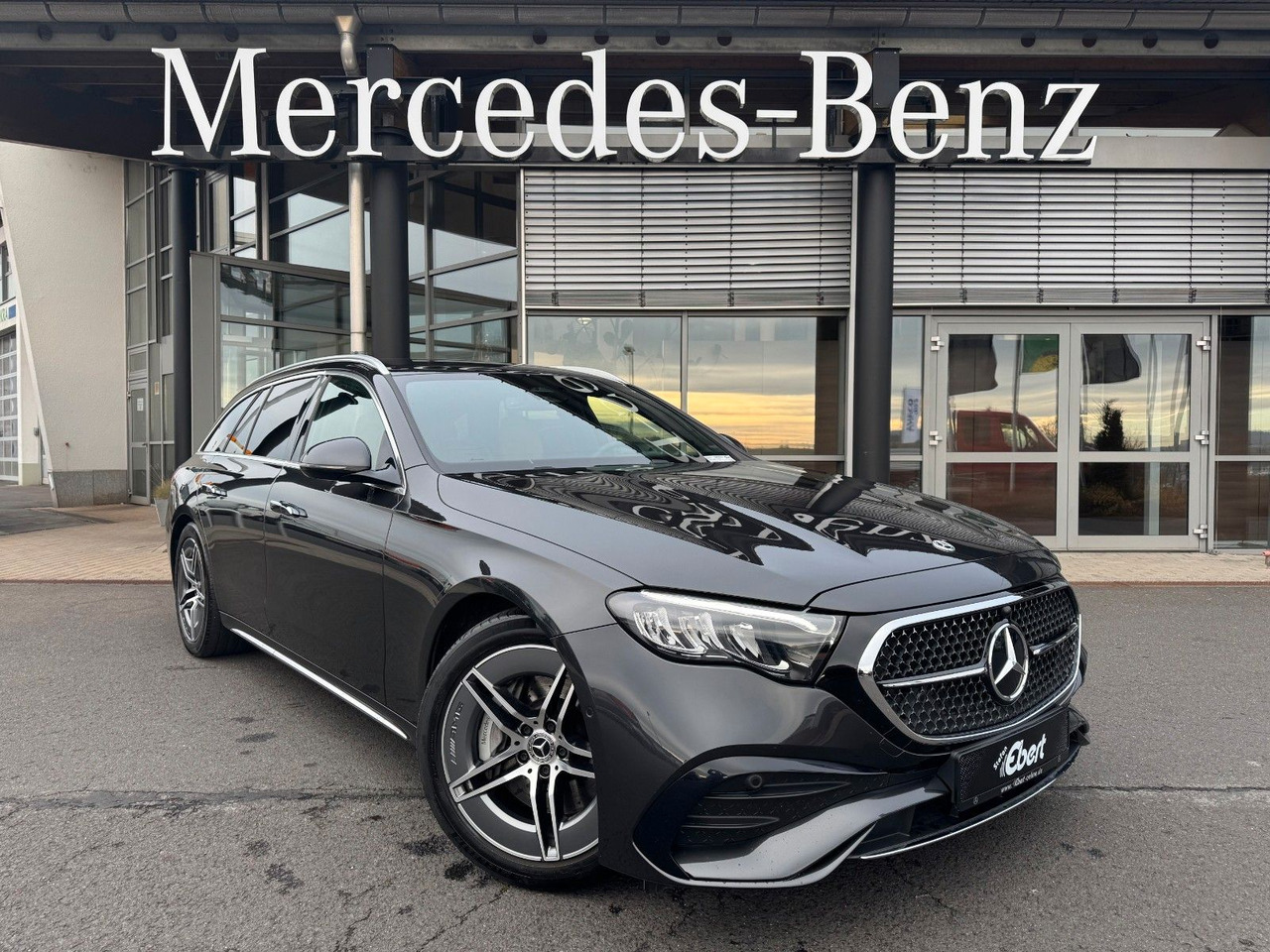 Mercedes-Benz E 220d T AMG+Hyperscreen+Leder+AHK+DistrPro+STH - Kombi: zdjęcie 1 Mercedes-Benz E 220d T AMG+Hyperscreen+Leder+AHK+DistrPro+STH - Kombi: zdjęcie 1