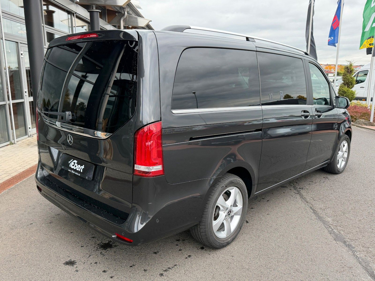 Mercedes-Benz V 250 AVANTGARDE ED AHK Tisch 6Sitze - Kombi: zdjęcie 4 Mercedes-Benz V 250 AVANTGARDE ED AHK Tisch 6Sitze - Kombi: zdjęcie 4