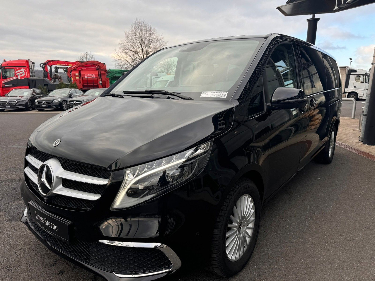 Mercedes-Benz V 300 d AVA Extralang 4MATIC AHK Stdh DISTRONIC - Kombi: zdjęcie 3 Mercedes-Benz V 300 d AVA Extralang 4MATIC AHK Stdh DISTRONIC - Kombi: zdjęcie 3