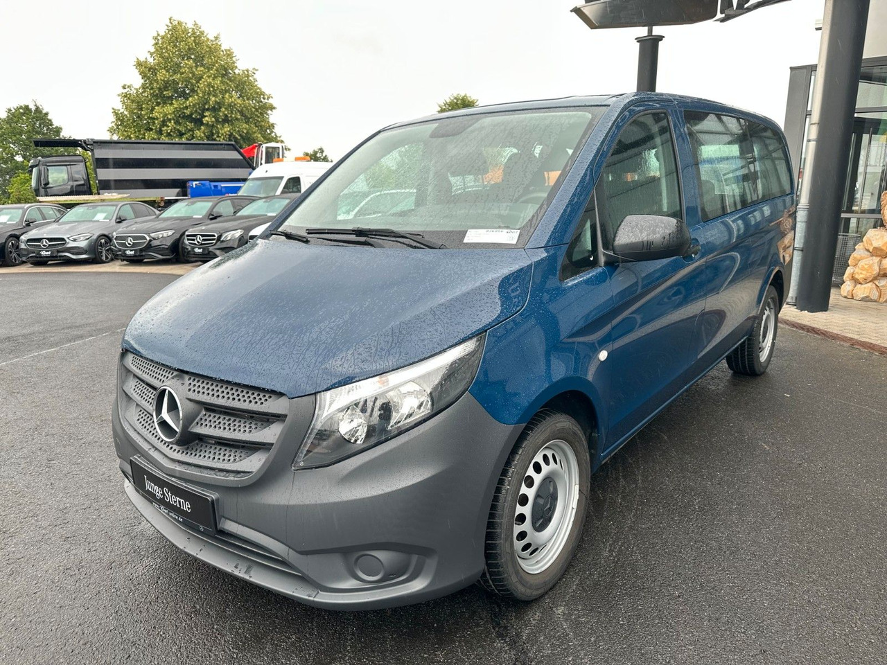 Mercedes-Benz Vito 119 CDI Tourer 3200 Klima AHK Tempomat - Mikrobus: zdjęcie 3 Mercedes-Benz Vito 119 CDI Tourer 3200 Klima AHK Tempomat - Mikrobus: zdjęcie 3