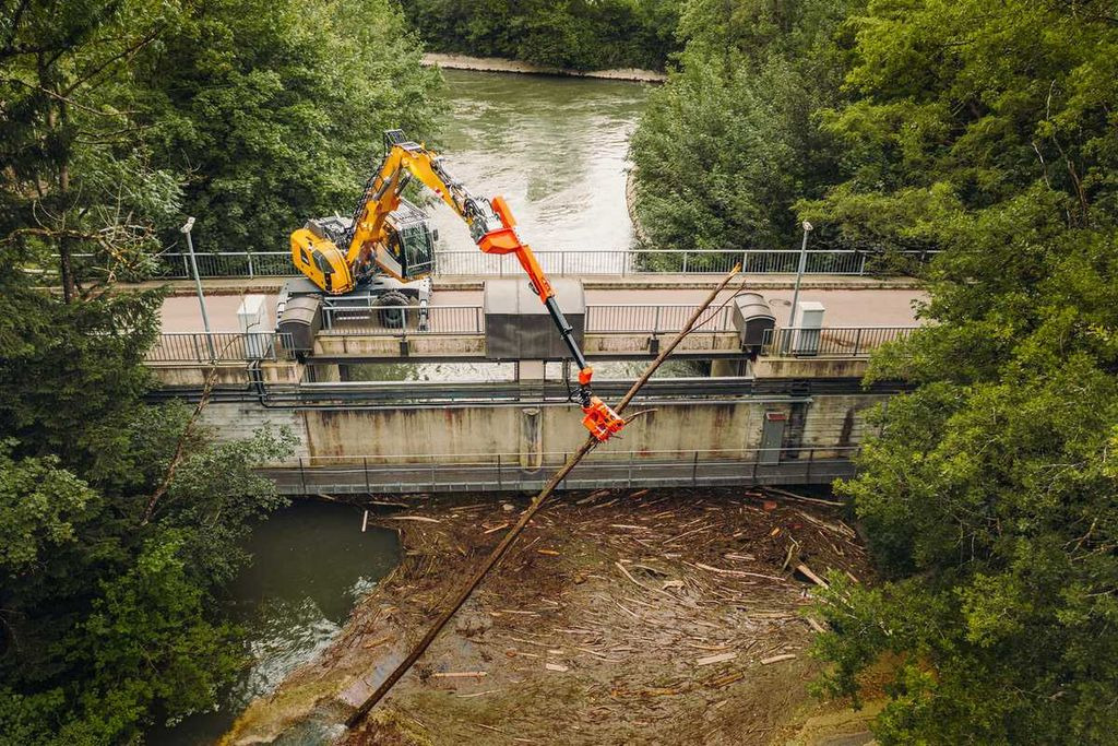 Westtech T4000 Telestufe / lagernd / CS510 crane Westtech T4000 Telestufe / lagernd / CS510 crane - Osprzęt do Maszyn leśnych: zdjęcie 2 Westtech T4000 Telestufe / lagernd / CS510 crane Westtech T4000 Telestufe / lagernd / CS510 crane - Osprzęt do Maszyn leśnych: zdjęcie 2