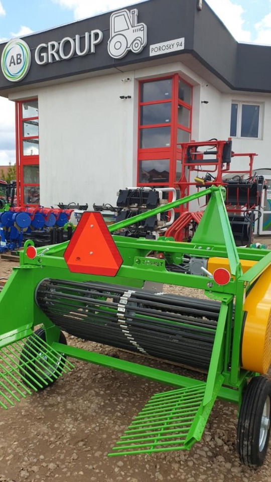 2-row Conveyor Digger Bomet Upus Z656/2 - Kombajn ziemniaczany: zdjęcie 5 2-row Conveyor Digger Bomet Upus Z656/2 - Kombajn ziemniaczany: zdjęcie 5