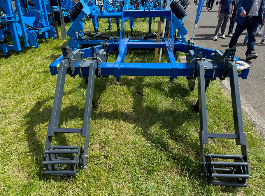 Ad-Rol Subsoiler 2-tine - Głębosz: zdjęcie 3 Ad-Rol Subsoiler 2-tine - Głębosz: zdjęcie 3