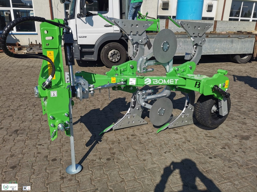 Bomet reversible plow Leo U063 - Pług: zdjęcie 1 Bomet reversible plow Leo U063 - Pług: zdjęcie 1