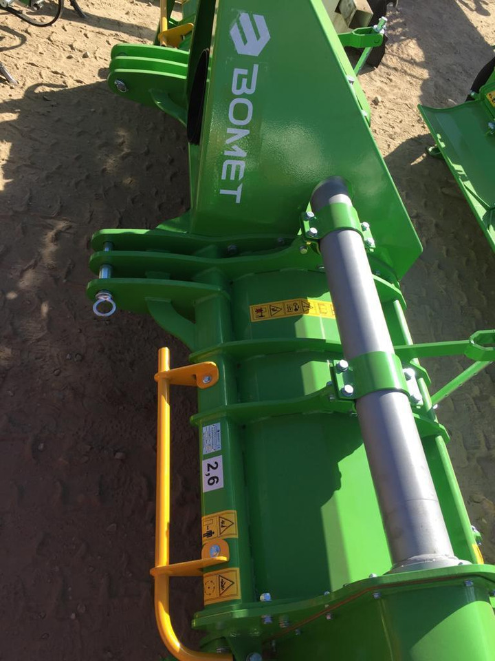Bomet rotary tiller Volans U540/6, 2,6 m - Glebogryzarka: zdjęcie 4 Bomet rotary tiller Volans U540/6, 2,6 m - Glebogryzarka: zdjęcie 4