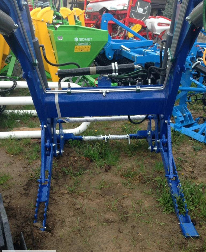 Inter-Tech front loader IT 1600 / L - Ładowacz czołowy do traktora: zdjęcie 5 Inter-Tech front loader IT 1600 / L - Ładowacz czołowy do traktora: zdjęcie 5