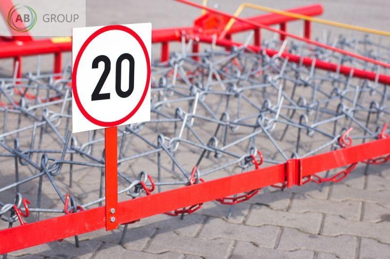 Klimza Weeder harrow 4.2 m - Brona chwastownik: zdjęcie 4 Klimza Weeder harrow 4.2 m - Brona chwastownik: zdjęcie 4