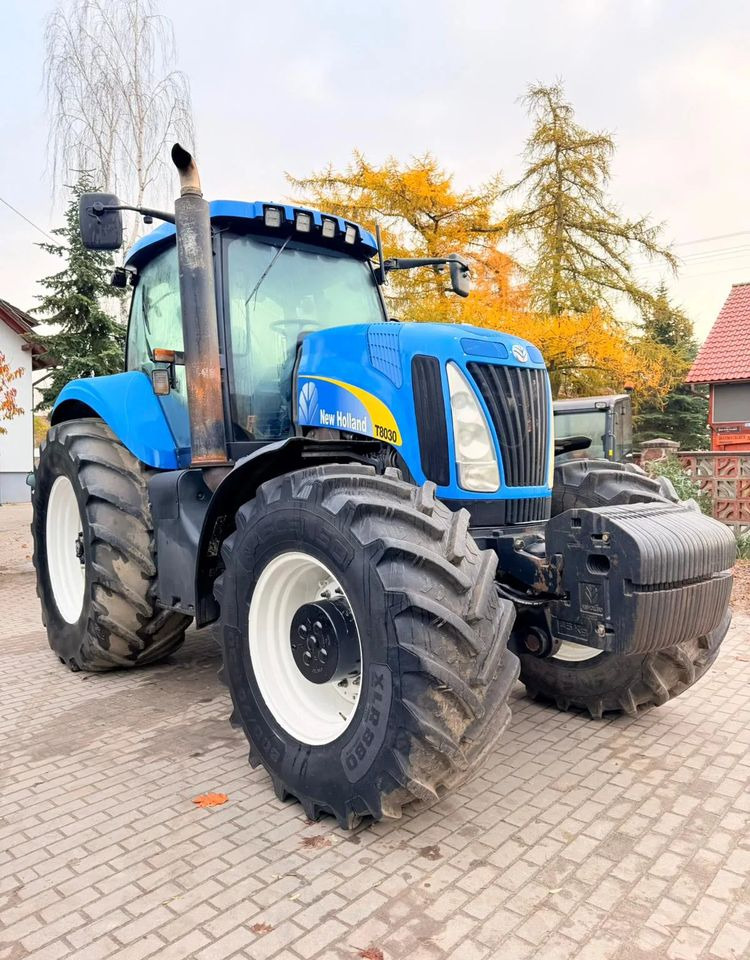 New Holland T8030 - Ciągnik rolniczy: zdjęcie 2 New Holland T8030 - Ciągnik rolniczy: zdjęcie 2