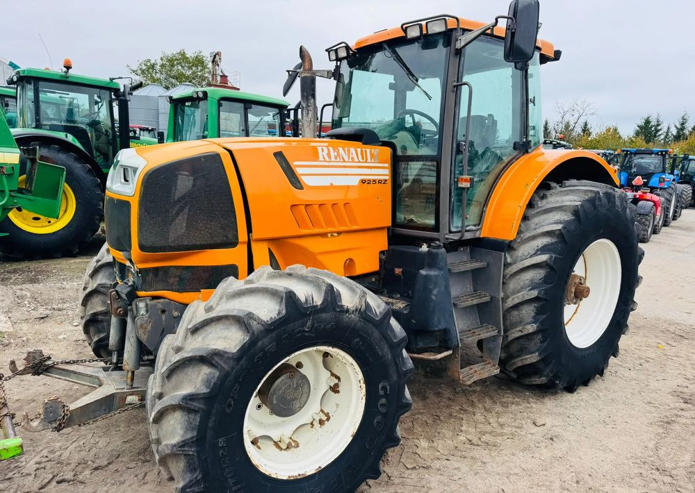 Renault Atles 925 RZ - Ciągnik rolniczy: zdjęcie 3 Renault Atles 925 RZ - Ciągnik rolniczy: zdjęcie 3