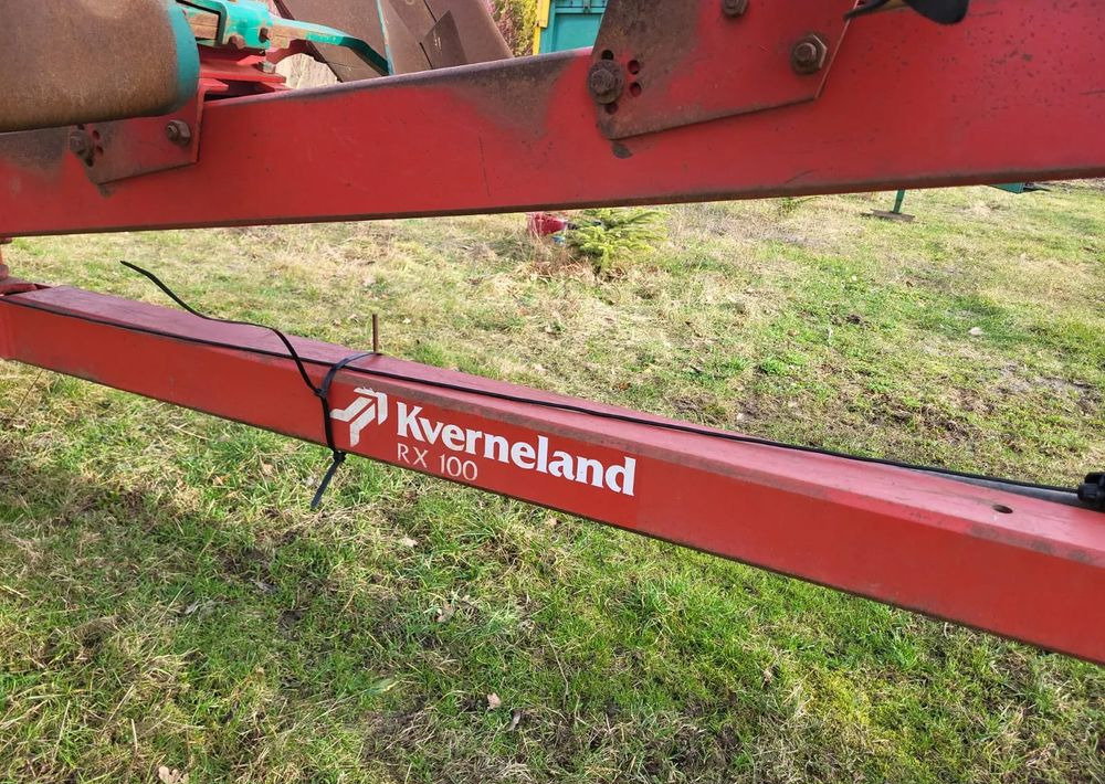 Kverneland RX 100 7 skib +przedpłużki - Pług: zdjęcie 2 Kverneland RX 100 7 skib +przedpłużki - Pług: zdjęcie 2