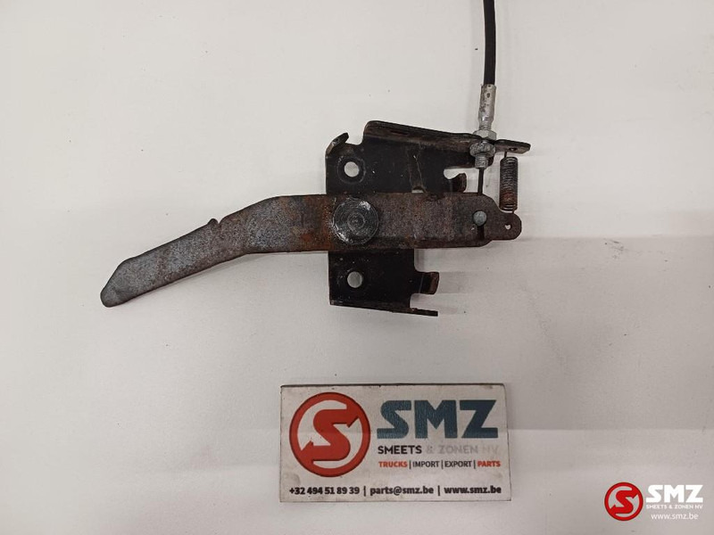 Caterpillar Cabin door lever + cable Caterpillar - Drzwi i części do Samochodów ciężarowych: zdjęcie 2 Caterpillar Cabin door lever + cable Caterpillar - Drzwi i części do Samochodów ciężarowych: zdjęcie 2