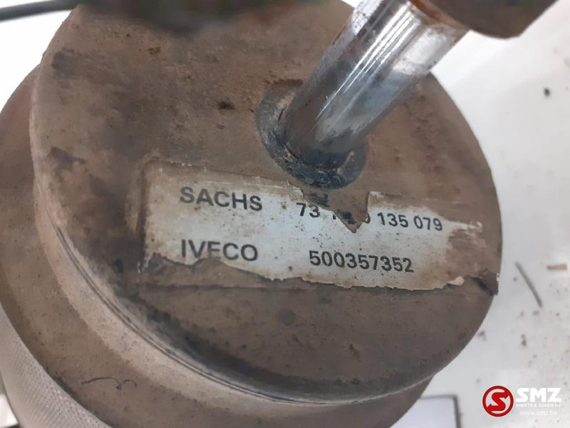 Iveco Occ cabineschokdemper + cabinesteun Iveco - Amortyzator do Samochodów ciężarowych: zdjęcie 2 Iveco Occ cabineschokdemper + cabinesteun Iveco - Amortyzator do Samochodów ciężarowych: zdjęcie 2