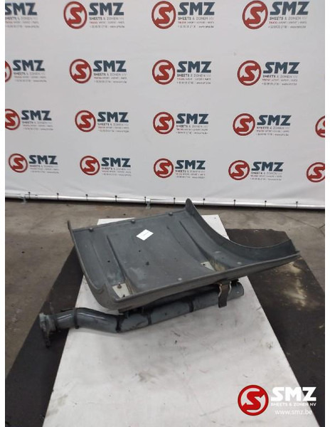 Iveco Occ spatbord links Iveco 41016379 - Nadwozie i zewnętrzne elementy do Samochodów ciężarowych: zdjęcie 3 Iveco Occ spatbord links Iveco 41016379 - Nadwozie i zewnętrzne elementy do Samochodów ciężarowych: zdjęcie 3