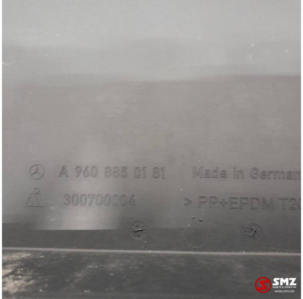 Mercedes-Benz Occ voorgrille Mercedes - Kratka wlotu powietrza do Samochodów ciężarowych: zdjęcie 3 Mercedes-Benz Occ voorgrille Mercedes - Kratka wlotu powietrza do Samochodów ciężarowych: zdjęcie 3