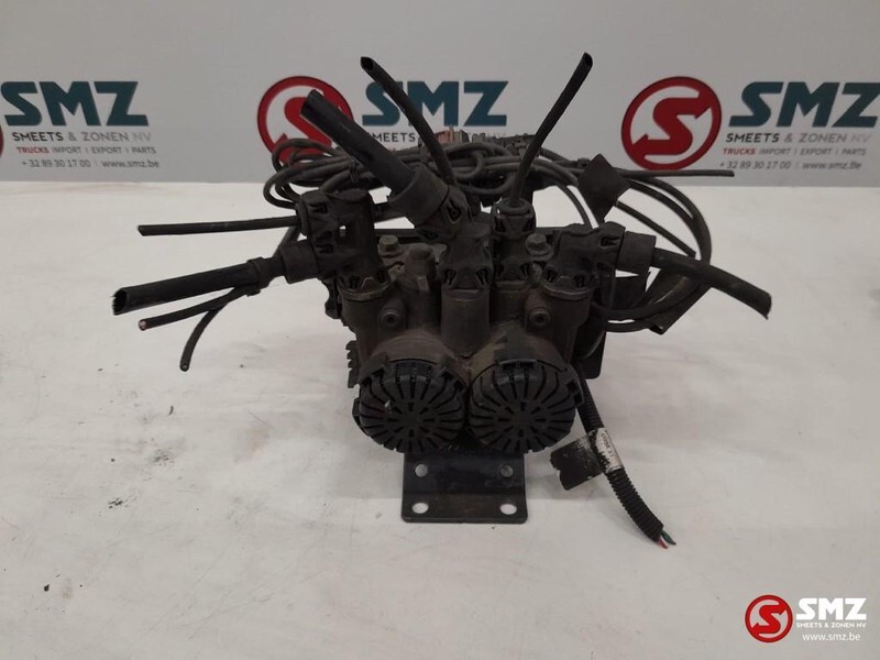 Renault Occ EBS achterasmodulator Renault T 22225566 - ECU do Samochodów ciężarowych: zdjęcie 1 Renault Occ EBS achterasmodulator Renault T 22225566 - ECU do Samochodów ciężarowych: zdjęcie 1