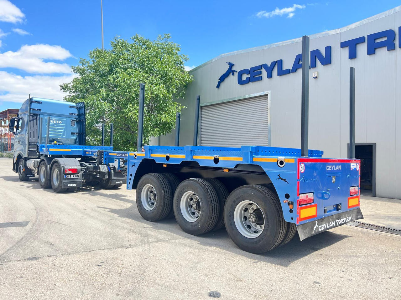 CEYLAN 3 AXLES STANDART & EXTENDABLE LOWBED - Naczepa niskopodwoziowa: zdjęcie 1 CEYLAN 3 AXLES STANDART & EXTENDABLE LOWBED - Naczepa niskopodwoziowa: zdjęcie 1