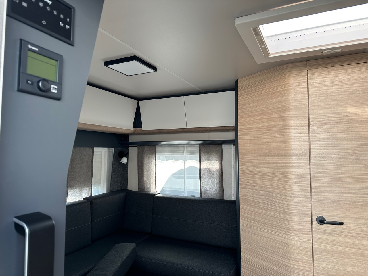 Hobby 585 UL Maxia 2023 - Przyczepa kempingowa: zdjęcie 5 Hobby 585 UL Maxia 2023 - Przyczepa kempingowa: zdjęcie 5