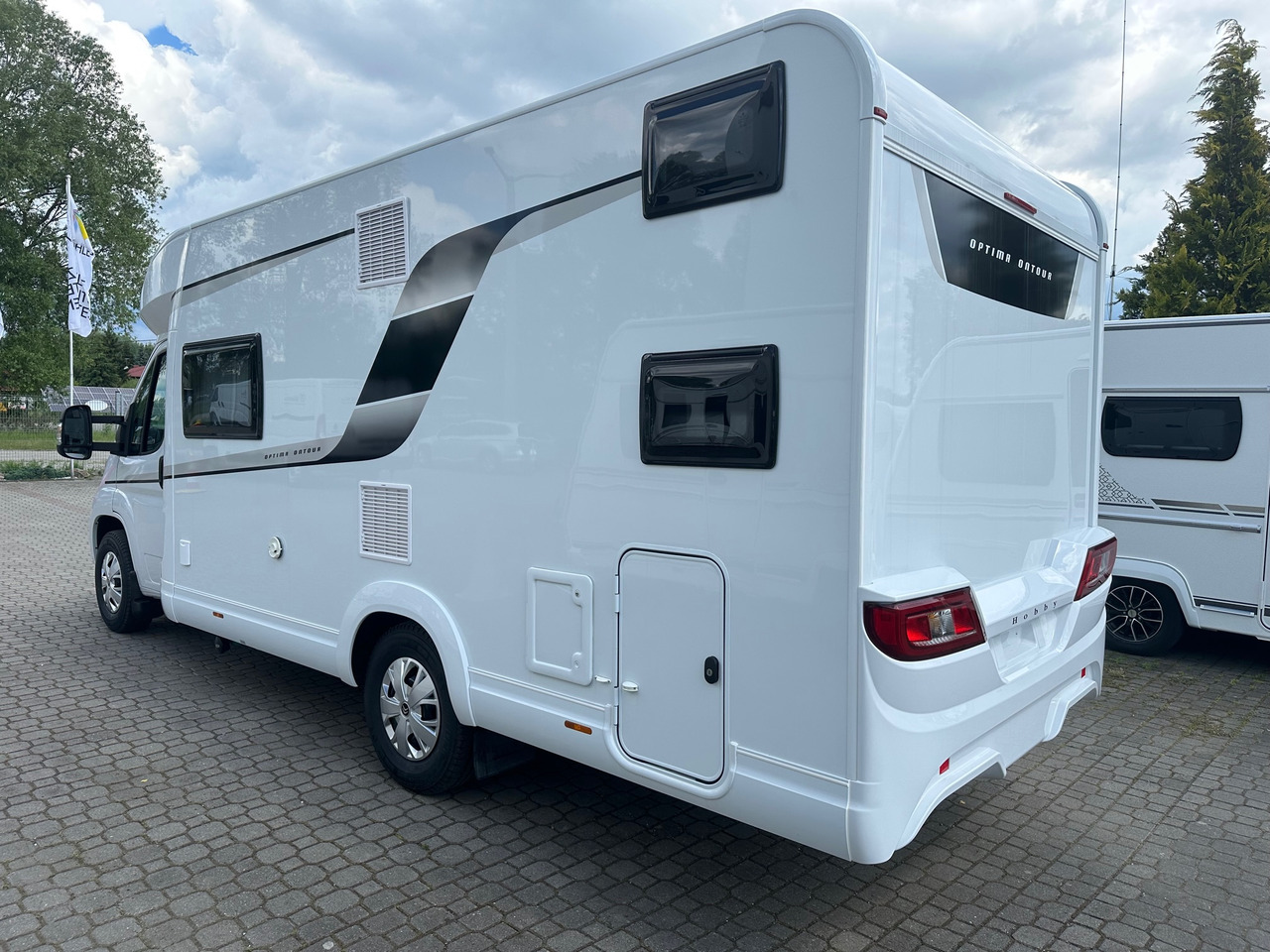 Hobby Optima T65 HKM Ontour 2024 - Kamper półintegra: zdjęcie 4 Hobby Optima T65 HKM Ontour 2024 - Kamper półintegra: zdjęcie 4