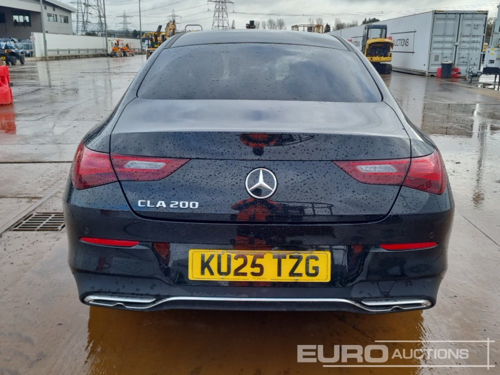 2025 Mercedes CLA 200 - Samochód osobowy: zdjęcie 4 2025 Mercedes CLA 200 - Samochód osobowy: zdjęcie 4