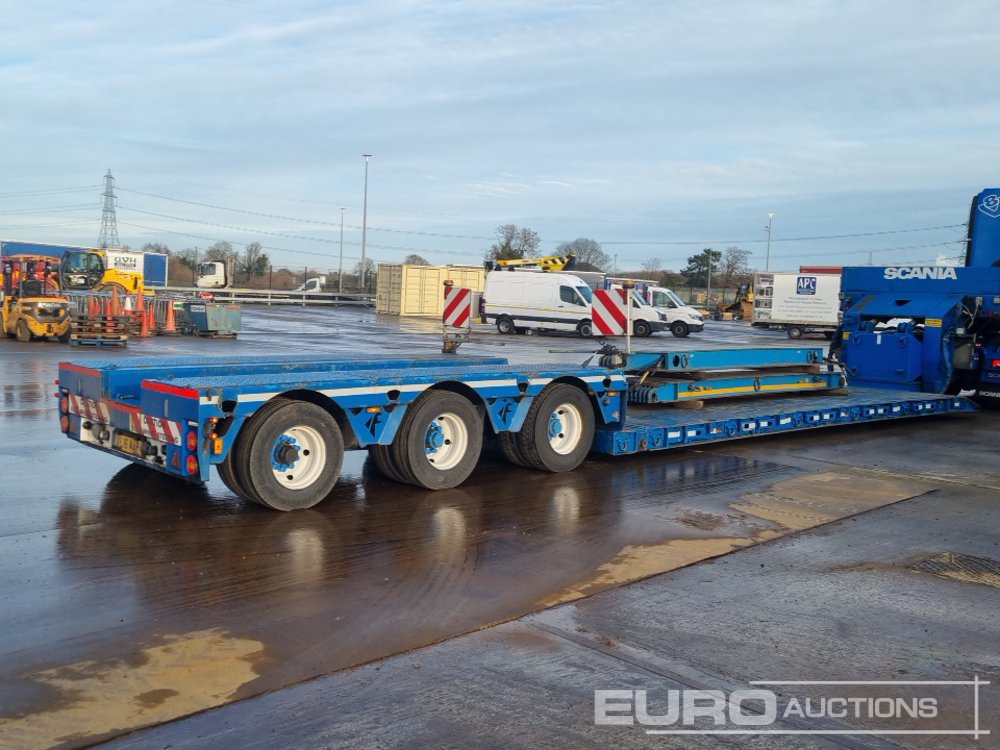 Faymonville Tri-Axle - Naczepa niskopodwoziowa: zdjęcie 5 Faymonville Tri-Axle - Naczepa niskopodwoziowa: zdjęcie 5